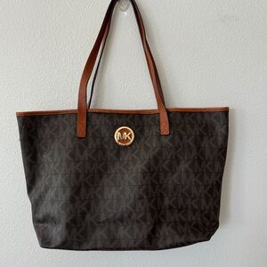 Brown Michael Kors Tote